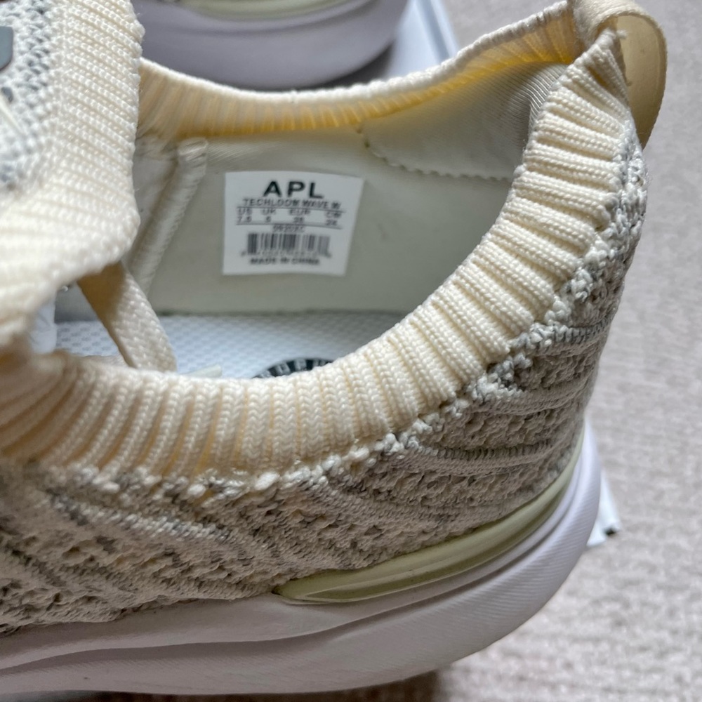 Apl: Athletic Propulsion Labs Techloom Wave Sneak… - image 5